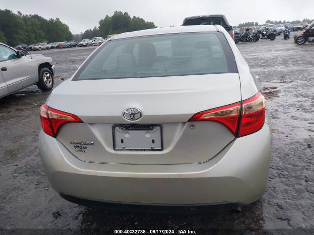 Toyota COROLLA L 2018 5YFBURHEXJP770425 Image 17