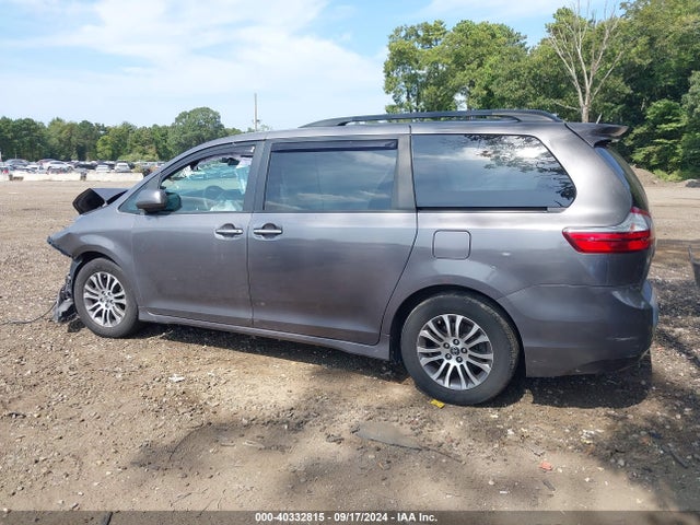 Toyota Sienna Xle 8 Passenger 2018 5TDYZ3DC2JS906910 Image 15