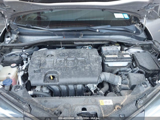 Toyota C-HR XLE 2019 NMTKHMBX1KR087120 Image 10