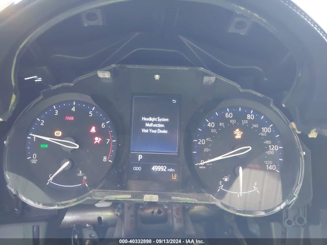 Toyota C-HR XLE 2019 NMTKHMBX1KR087120 Image 7