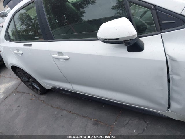 Toyota Corolla Hybrid Se 2023 JTDBCMFE7PJ013777 Image 14