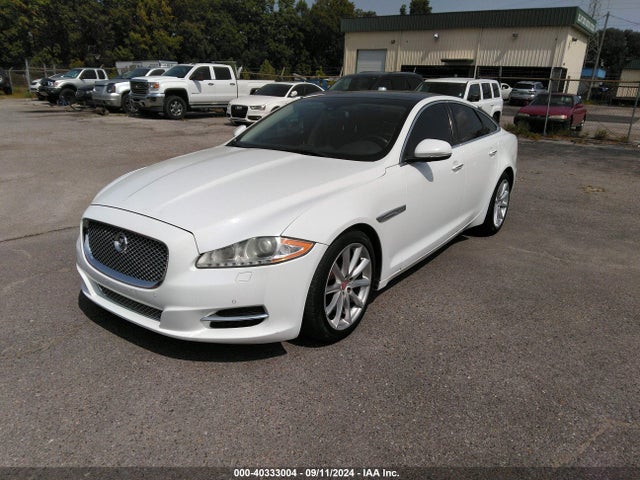 2013 JAGUAR XJ SAJWA1C76D8V41889 Photo 1