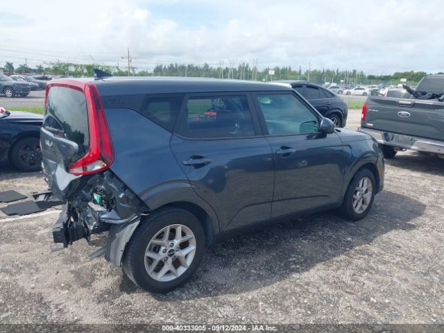 KNDJ23AU4N7836202 KIA SOUL LX