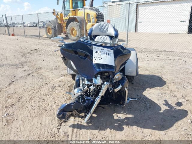 2012 HARLEY-DAVIDSON FLHTCUTG 1HD1MAM15CB852434 Photo 4