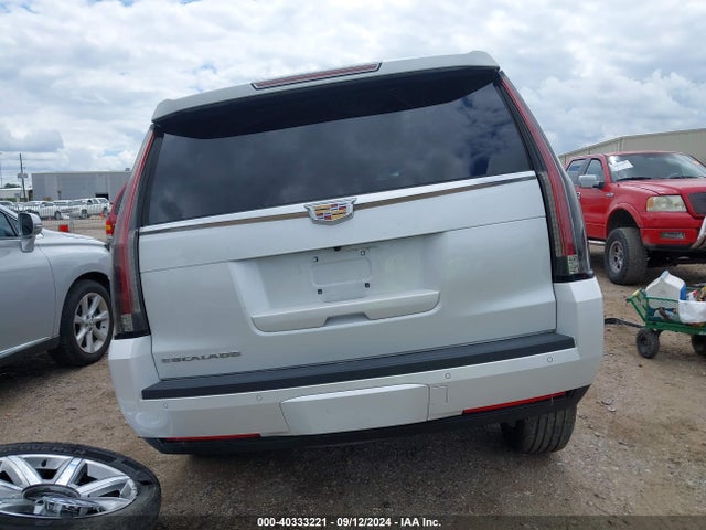 Cadillac Escalade Luxury Collection 2016 1GYS3BKJ5GR349298 Image 17