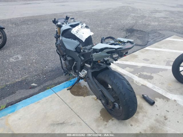 2022 HONDA CBR1000 JH2SC7713NK500082 Photo 2