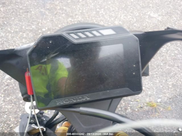 2022 HONDA CBR1000 JH2SC7713NK500082 Photo 6