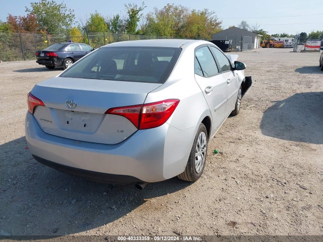 Toyota COROLLA LE 2018 2T1BURHE3JC029226 Image 4