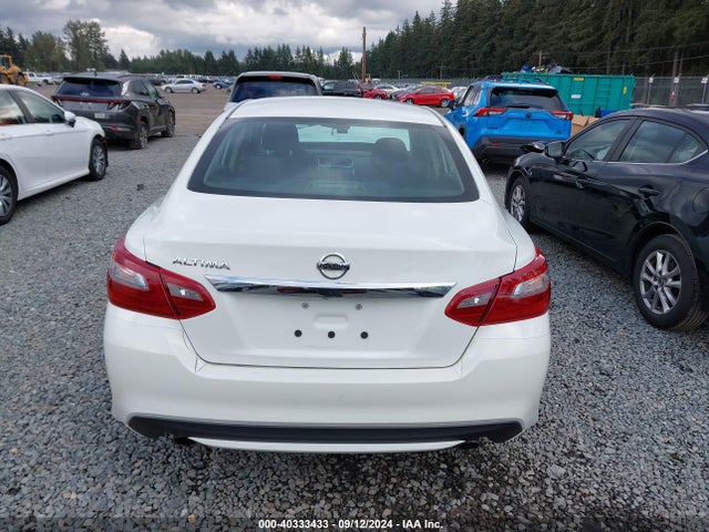 Nissan Altima 2.5 S 2018 1N4AL3AP9JC218971 Image 16