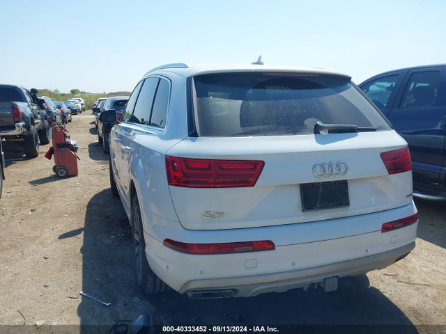 WA1LHAF70KD029536 Audi Q7 45 Premium/45 Se Premium