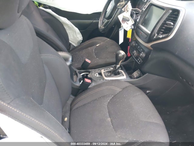 Jeep Cherokee Latitude 2015 1C4PJLCB1FW602230 Image 5