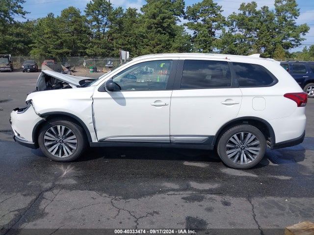 JA4AD2A39KZ055519 Mitsubishi Outlander Es