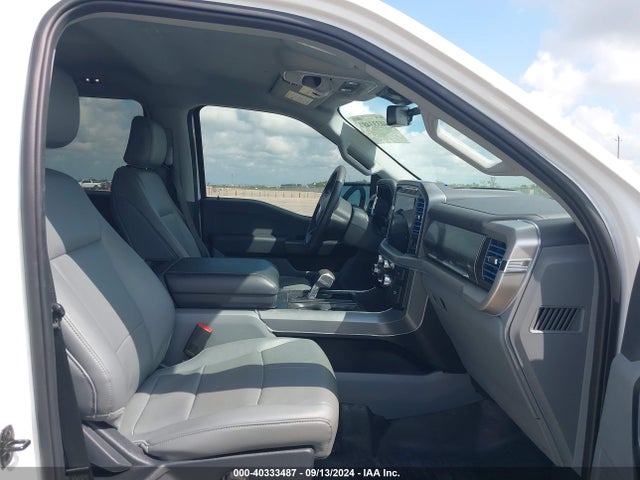 Ford F-150 Lightning Pro 2022 1FTVW1EL8NWG00282 Image 5