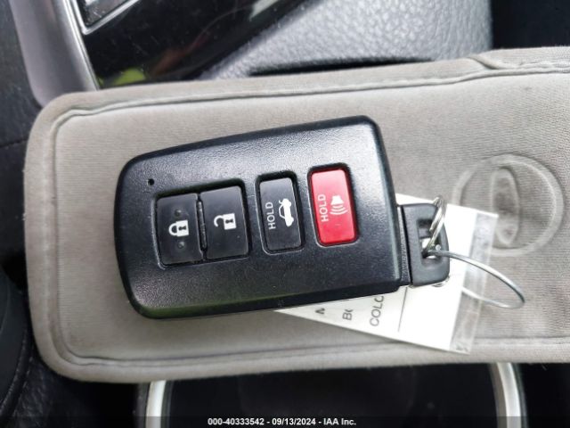 2T1BURHE9FC327495 Toyota Corolla Le Premium