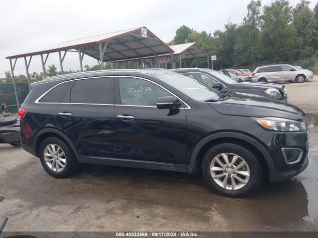 5XYPG4A52HG307607 KIA Sorento 3.3l Lx