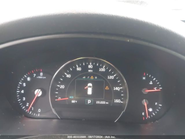 5XYPG4A52HG307607 KIA Sorento 3.3l Lx