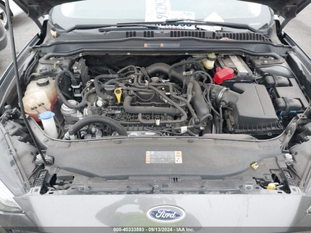 3FA6P0HD6JR260794 Ford FUSION SE