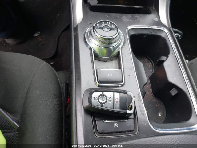 3FA6P0HD6JR260794 Ford FUSION SE
