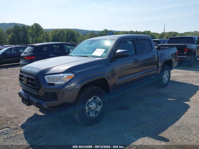 3TYCZ5AN8MT023558 Toyota Tacoma Sr V6