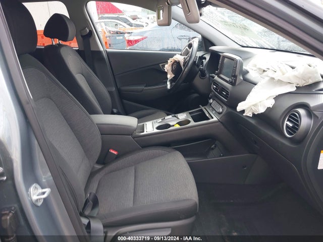 KM8K23AG7MU110666 Hyundai Kona Electric Sel