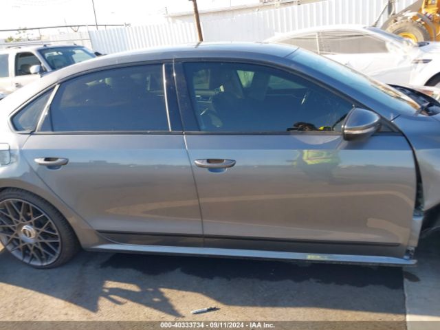 1VWCT7A39HC068665 Volkswagen Passat 1.8t Sel Premium