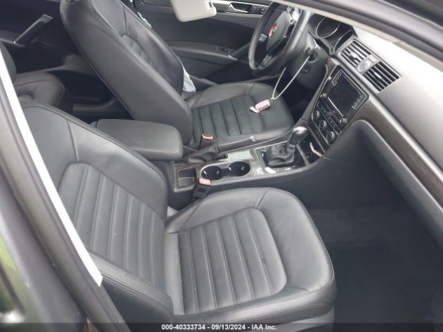 1VWCT7A39HC068665 Volkswagen Passat 1.8t Sel Premium