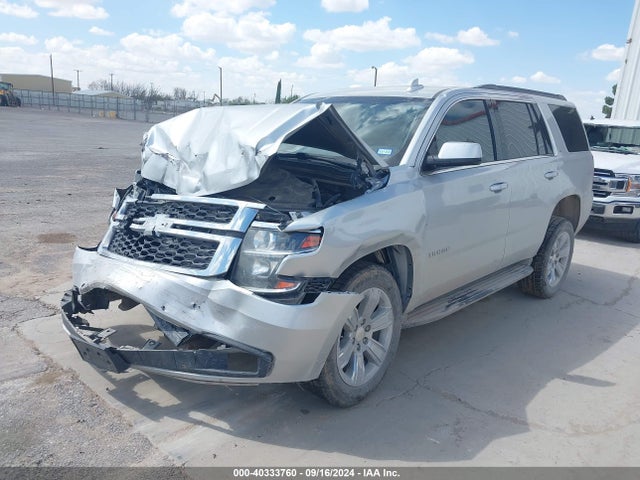 Chevrolet Tahoe Lt 2018 1GNSCBKC2JR111429 Image 2