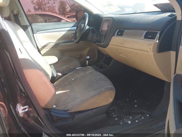 2014 MITSUBISHI OUTLANDER JA4AD3A37EZ003509 Photo 4