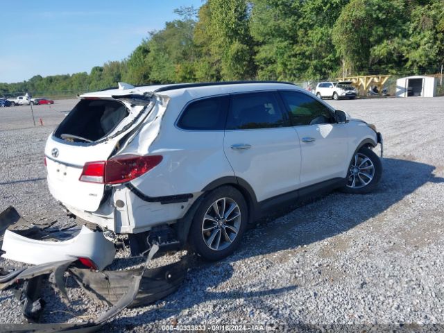 KM8SMDHF0HU224656 Hyundai Santa Fe Se