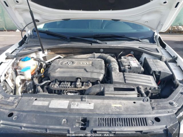 1VWAT7A34FC061515 Volkswagen Passat 1.8t Wolfsburg Edition
