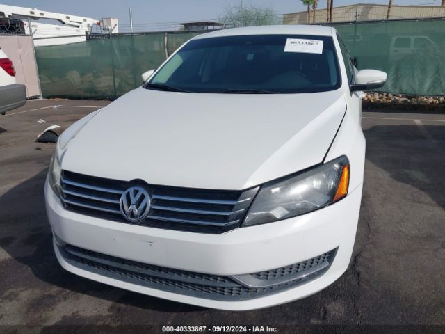 1VWAT7A34FC061515 Volkswagen Passat 1.8t Wolfsburg Edition