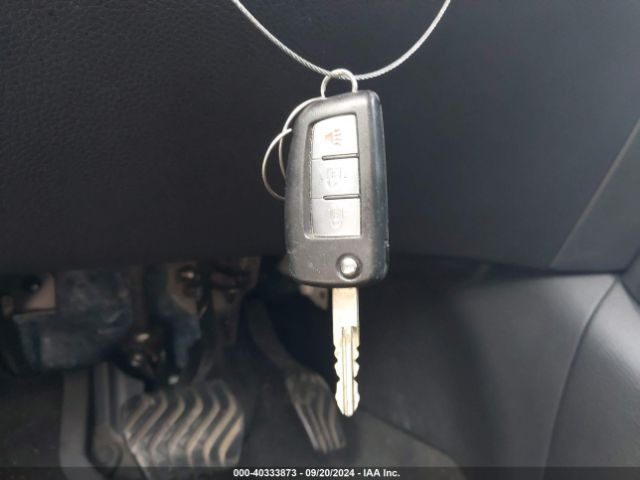 JN8AT2MT3HW386440 Nissan ROGUE S