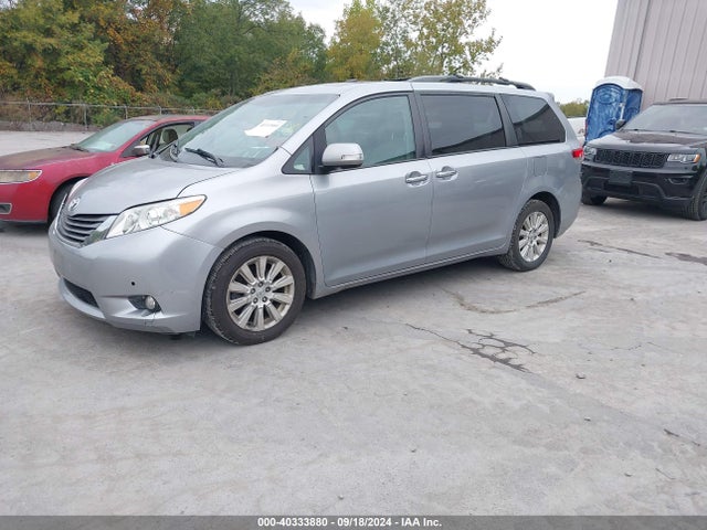 Toyota Sienna Limited 7 Passenger 2014 5TDDK3DC6ES076490 Image 2