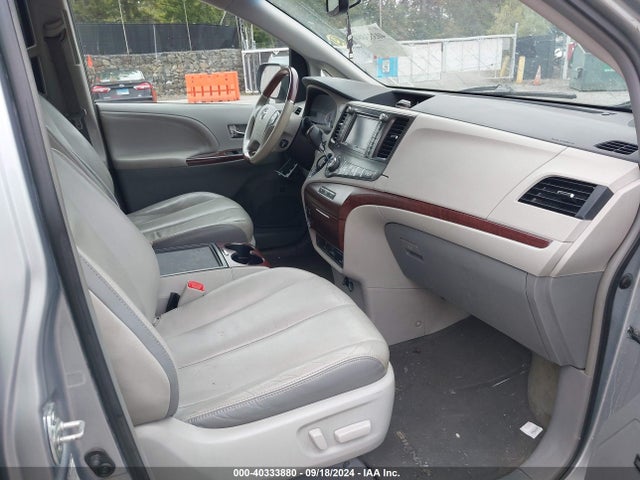 Toyota Sienna Limited 7 Passenger 2014 5TDDK3DC6ES076490 Image 5