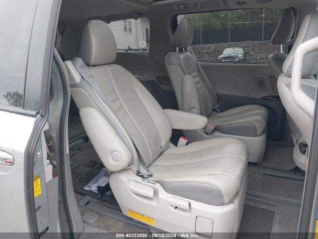 Toyota Sienna Limited 7 Passenger 2014 5TDDK3DC6ES076490 Image 8