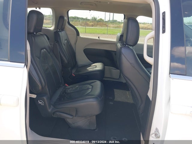 Chrysler Pacifica Touring L 2018 2C4RC1BG1JR120511 Image 8
