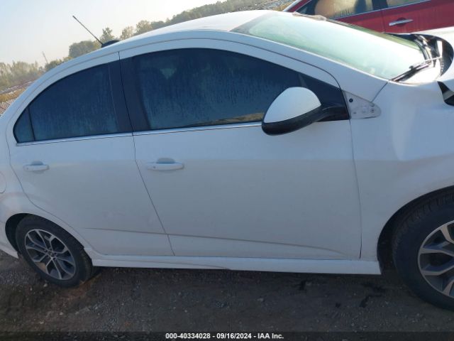 1G1JD5SH0H4137879 Chevrolet Sonic Lt Auto