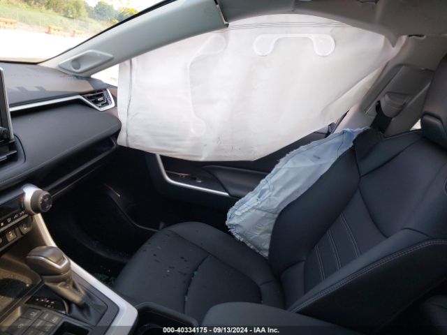2T3A1RFV9MC255970 Toyota Rav4 Xle Premium