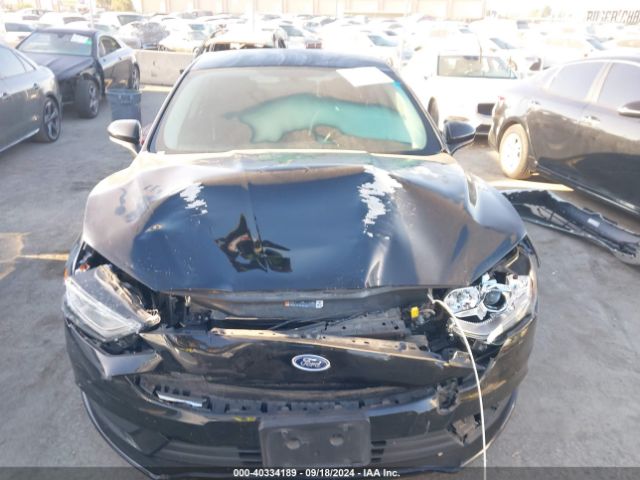 3FA6P0LU7JR225172 Ford Fusion Hybrid Se