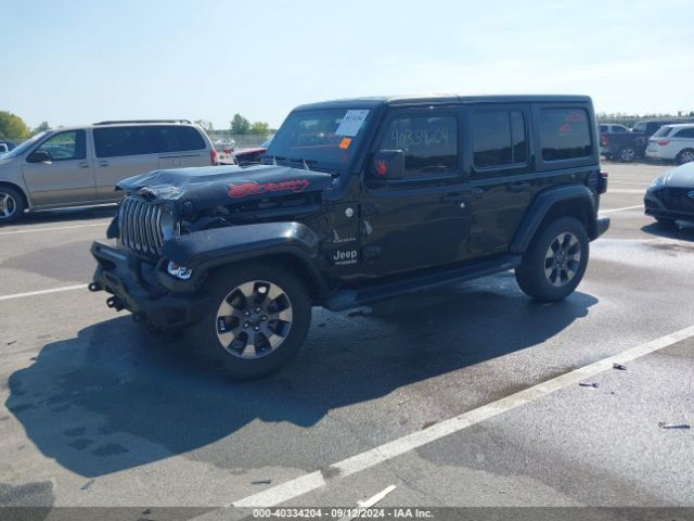 1C4HJXEG5JW130465 Jeep Wrangler Unlimited Sahara