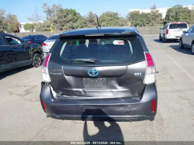 JTDZN3EU6FJ025817 Toyota Prius V Three