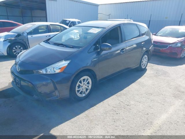 JTDZN3EU6FJ025817 Toyota Prius V Three