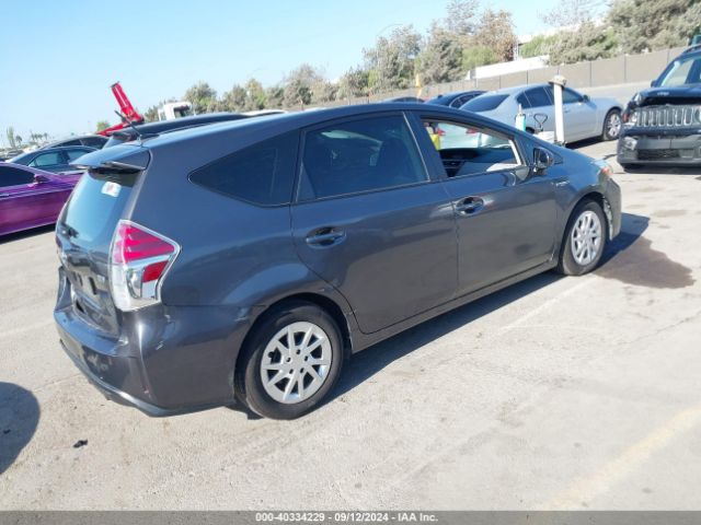 JTDZN3EU6FJ025817 Toyota Prius V Three