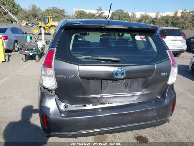 JTDZN3EU6FJ025817 Toyota Prius V Three