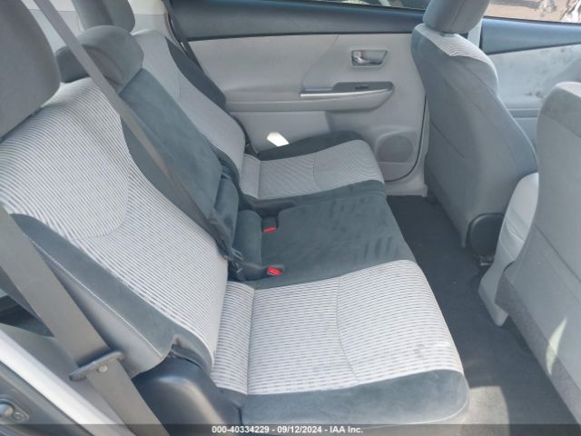 JTDZN3EU6FJ025817 Toyota Prius V Three