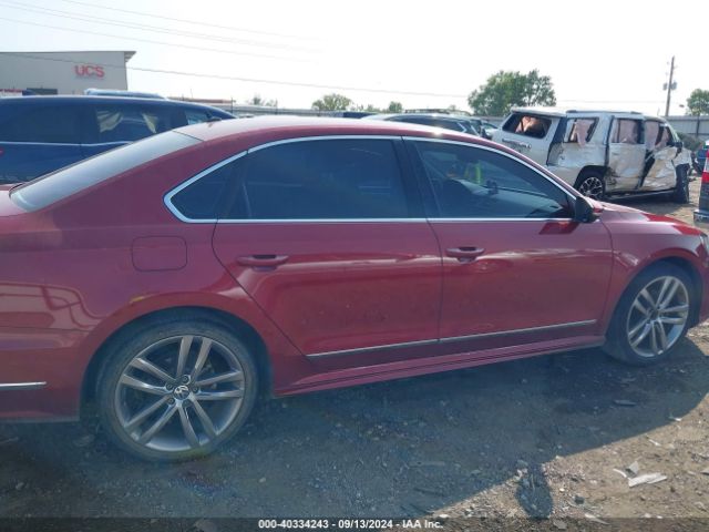 1VWAT7A32GC053835 Volkswagen Passat 1.8t R-line