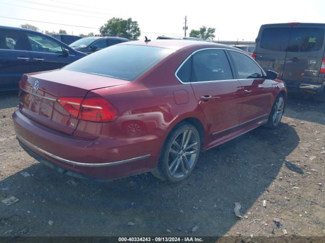 1VWAT7A32GC053835 Volkswagen Passat 1.8t R-line