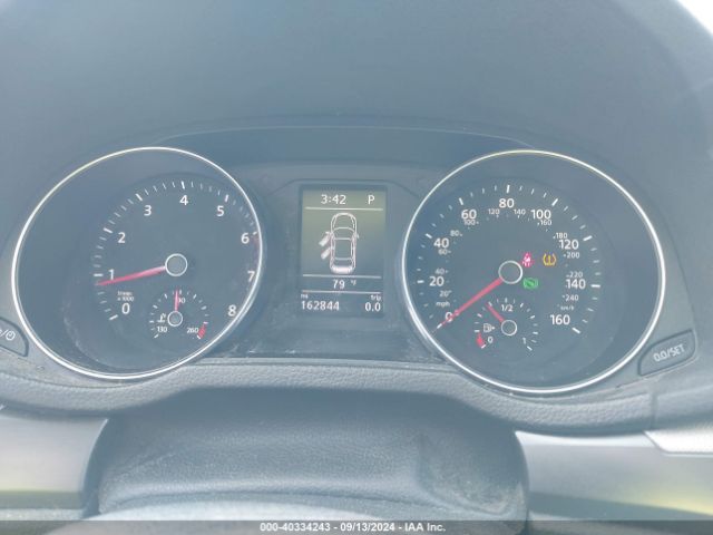 1VWAT7A32GC053835 Volkswagen Passat 1.8t R-line