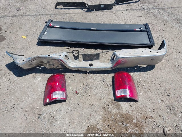 1C6RR6LT5KS571441 RAM 1500 Classic Lone Star  4x2 5'7 Box