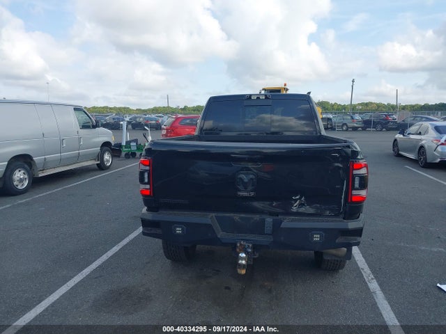 3C6UR5DL7NG168351 RAM 2500 Big Horn  4x4 6'4 Box